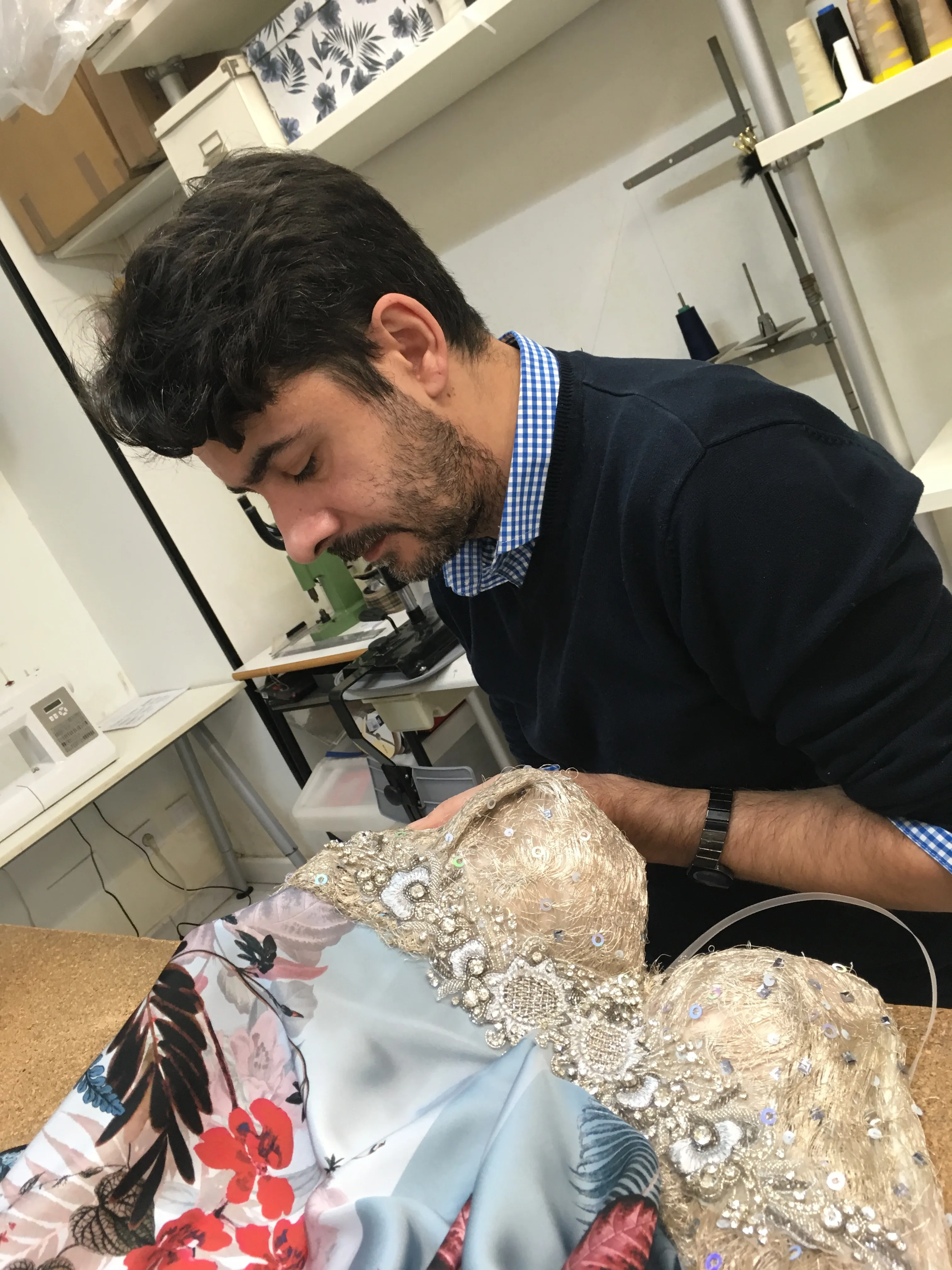 Bordados artesanales en el taller de Judimendi